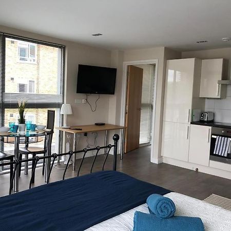 Studio Apartment Opposite Shoreditch Park Лондон Екстер'єр фото