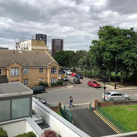 Studio Apartment Opposite Shoreditch Park Лондон Екстер'єр фото