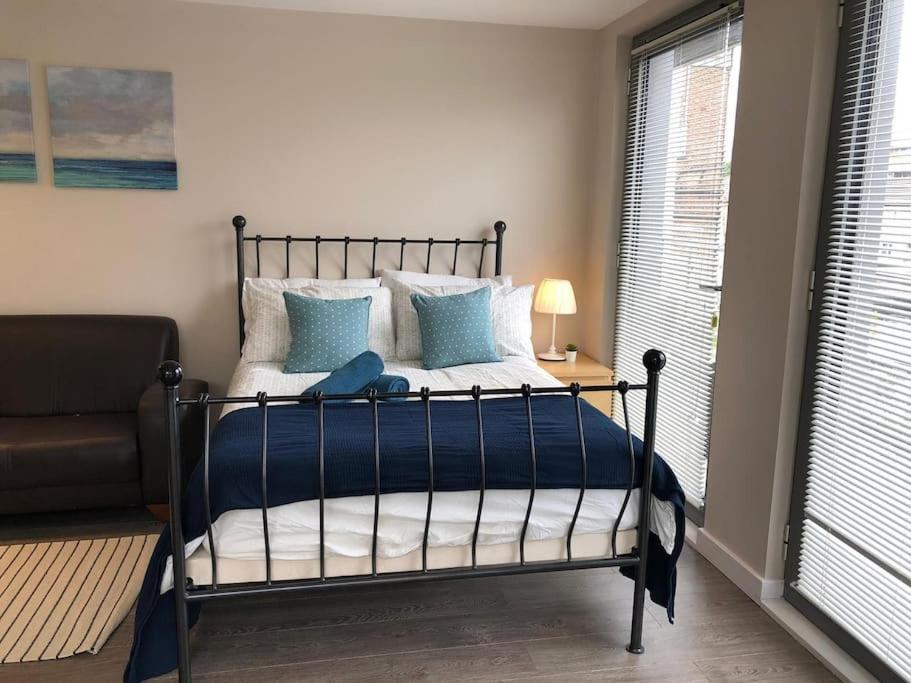 Studio Apartment Opposite Shoreditch Park Лондон Екстер'єр фото
