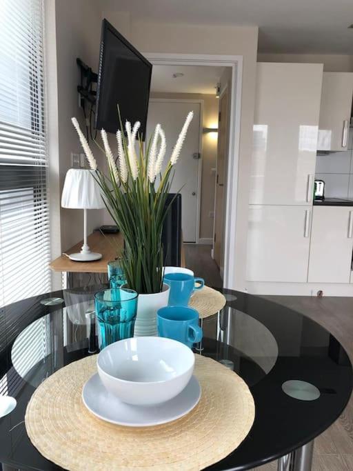 Studio Apartment Opposite Shoreditch Park Лондон Екстер'єр фото
