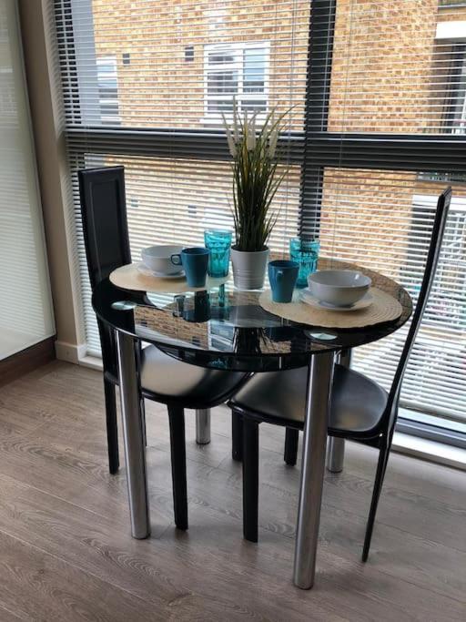 Studio Apartment Opposite Shoreditch Park Лондон Екстер'єр фото